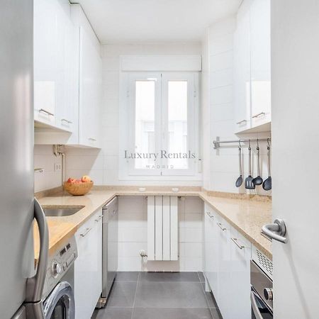 Charming 2-Bedroom Apartment In Retiro Perfect Madrid Location מראה חיצוני תמונה