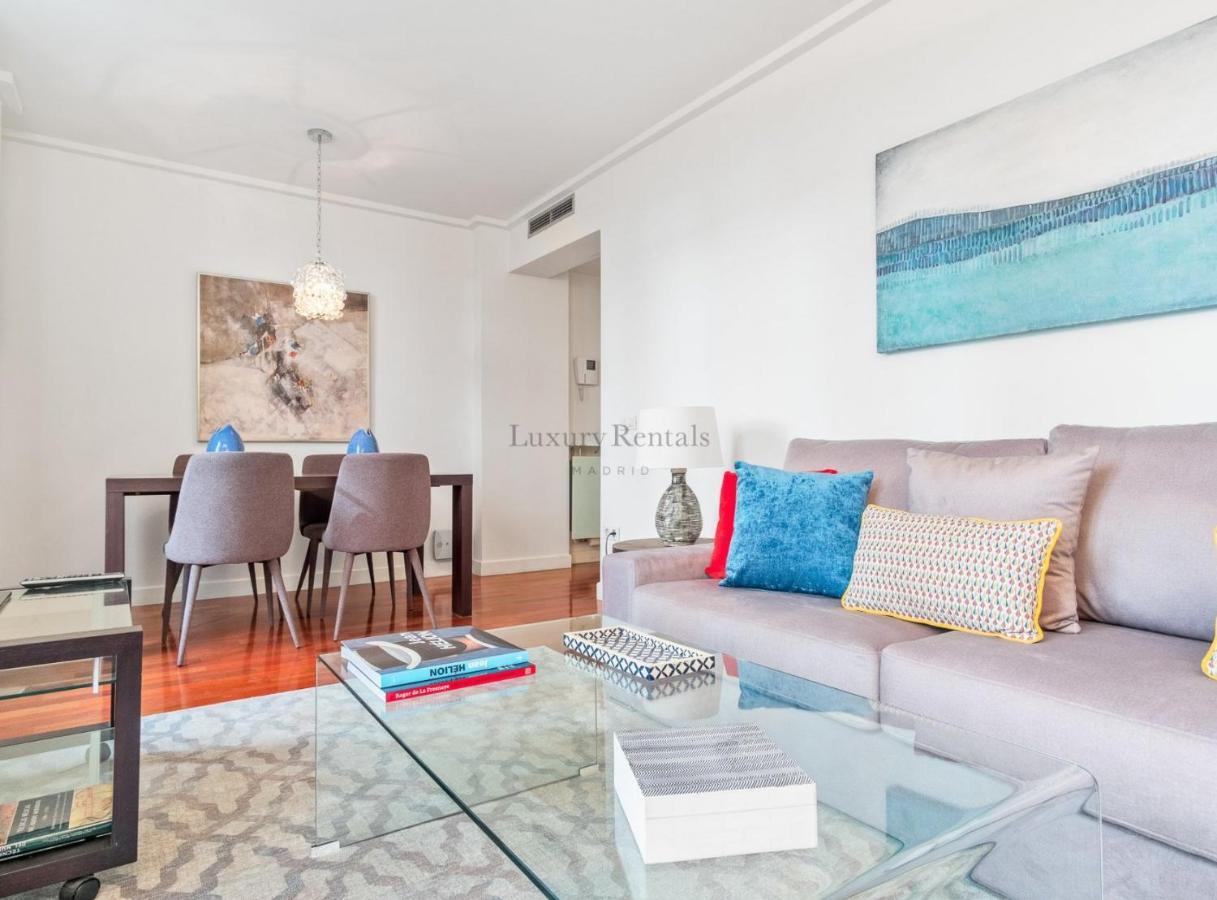 Charming 2-Bedroom Apartment In Retiro Perfect Madrid Location מראה חיצוני תמונה